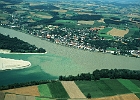 Die Mündung der Enns bei Mauthausen, Donau-km 2112 : Mündung, Ortschaft